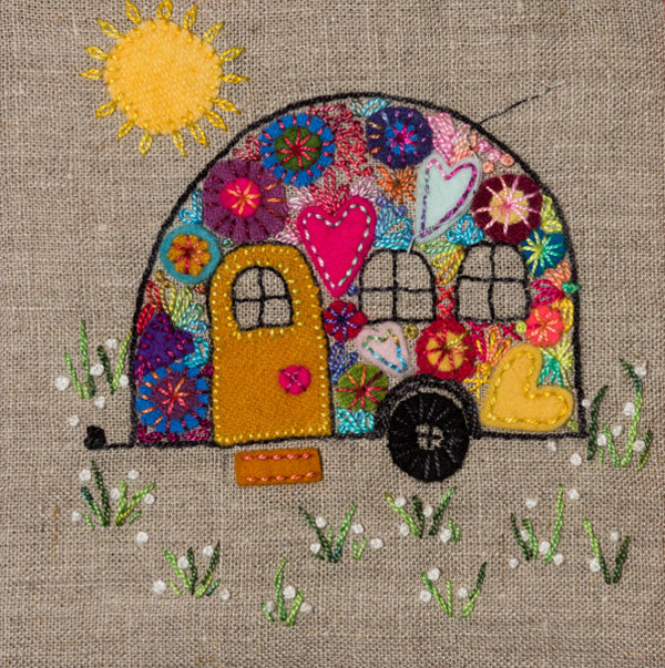 Travel Threads - Caravan