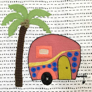 Wendy Williams Pre-cut Applique Kit - Caravan (Peach)
