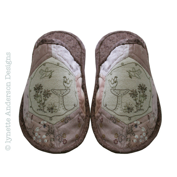 Birdbath Slippers Pattern